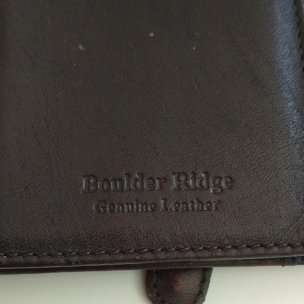 Boulder Ridge Classic Brown Leather Men's Wallet